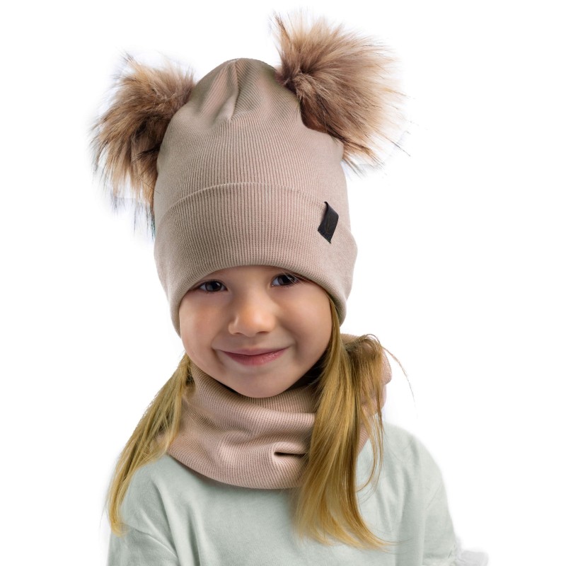 2pomponybez.jpg
