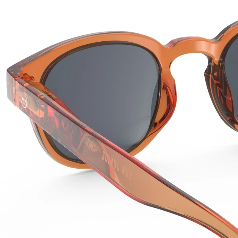mini-bubu-izipizi-okulary-przeciwsloneczne-junior-sun-c-orange-smash-4.webp