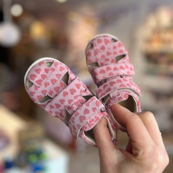 Mido - Sandały Dziecięce z Zakrytymi Palcami Love Rose 163  - bubutik.pl