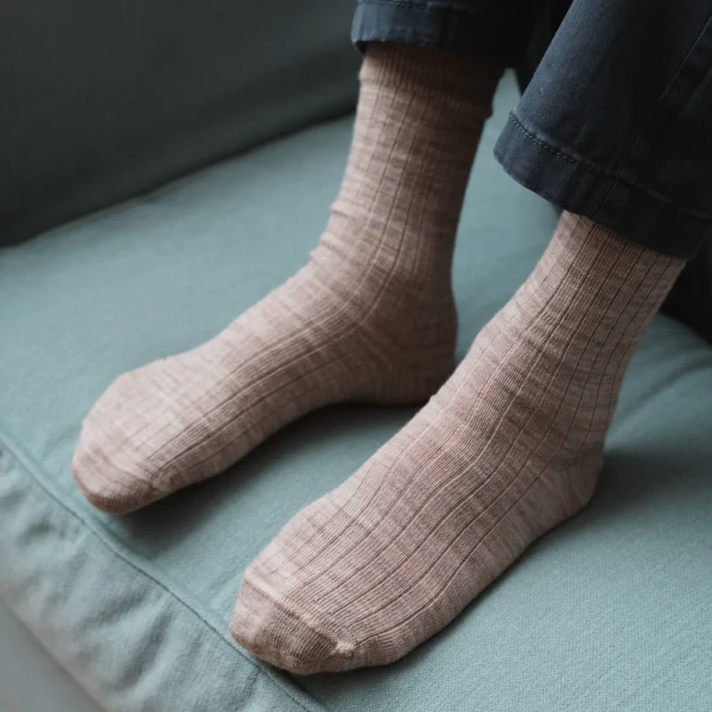 Steven - Skarpetki Merino Bezuciskowe w Prążki Beżowe - bubutik.pl