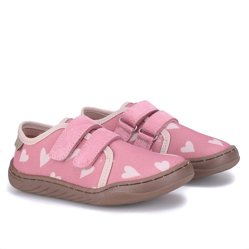 Emel - Trampki Kapcie Barefoot Różowe Serduszka EK 6000A-3 - bubutik.pl