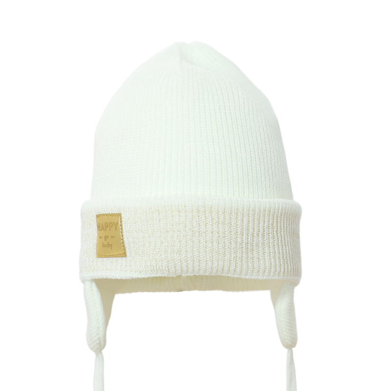 czapka-dla-dziewczynki-na-zime-ze-zlota-nitka-wiazana-emma-pupill.png