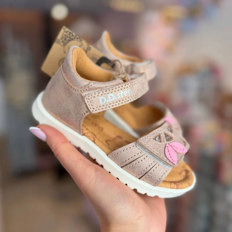 D.D. Step - Sandały Dziewczęce Rose Gold G055-61642AM - bubutik.pl