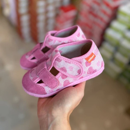 Milami - Kapcie Dziewczęce 118 BR-48 Pink Serduszka Połysk
