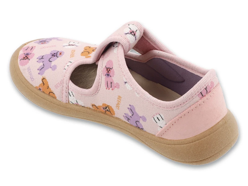 Dziewczece-buty-Barefoot-Befado-z-delikatnie-usztywnionym-zapietkiem-i-elastyczna-podeszwa--widok-z-tylu.jpg