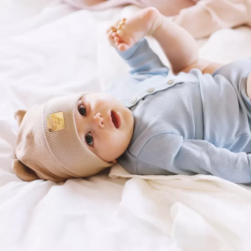 czapka-vinny-pupill b.webp