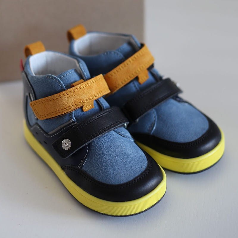 buty-dzieciece-bartek-03-b.jpg