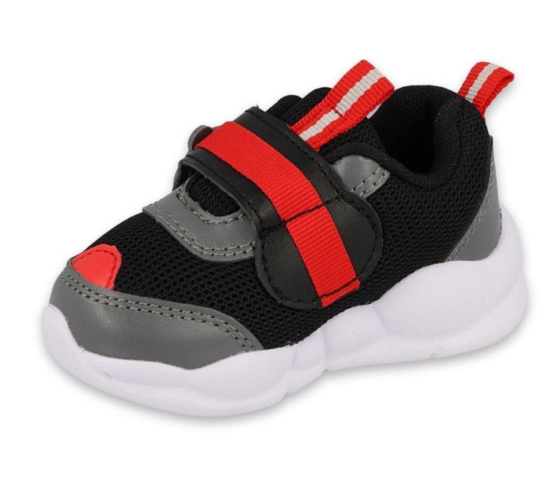 18f97c53-4be3-41c3-8934-997efb7dfbc7~large.jpg